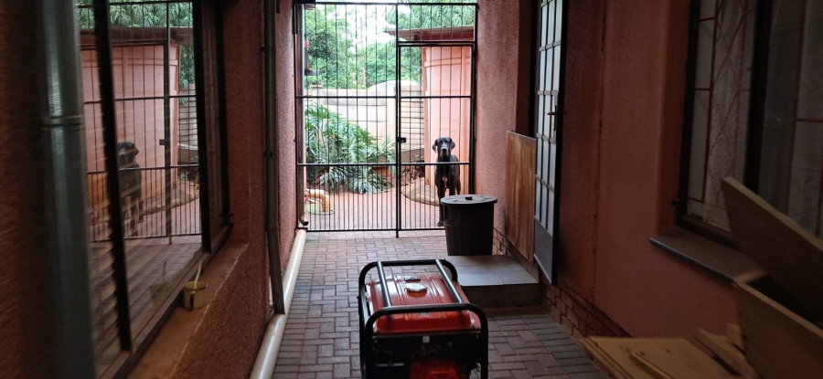 5 Bedroom Property for Sale in Clarina Gauteng