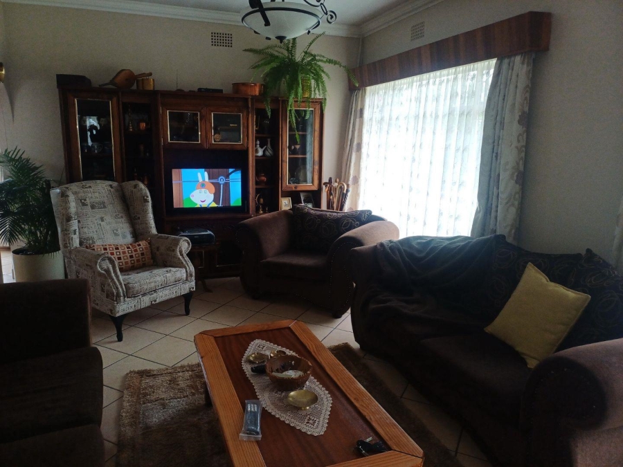 3 Bedroom Property for Sale in Birchleigh Gauteng