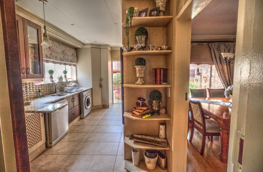 3 Bedroom Property for Sale in Van Riebeeck Park Gauteng