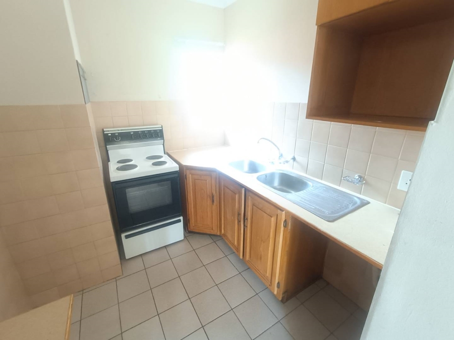 2 Bedroom Property for Sale in Zwartkop Gauteng