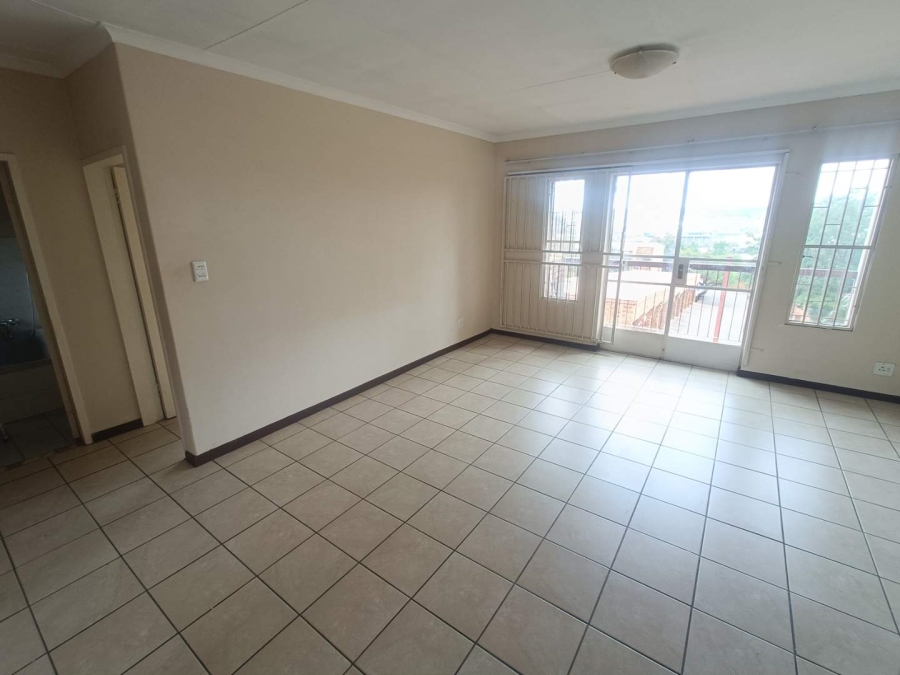 2 Bedroom Property for Sale in Zwartkop Gauteng