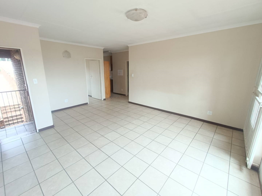 2 Bedroom Property for Sale in Zwartkop Gauteng