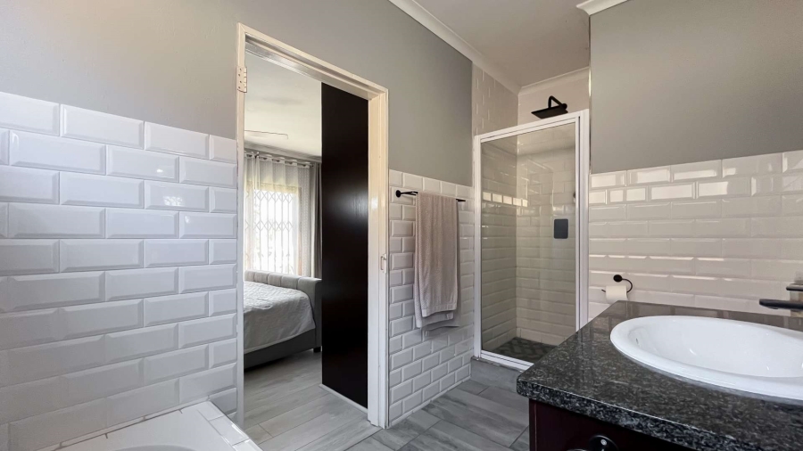 2 Bedroom Property for Sale in Meyersdal Gauteng