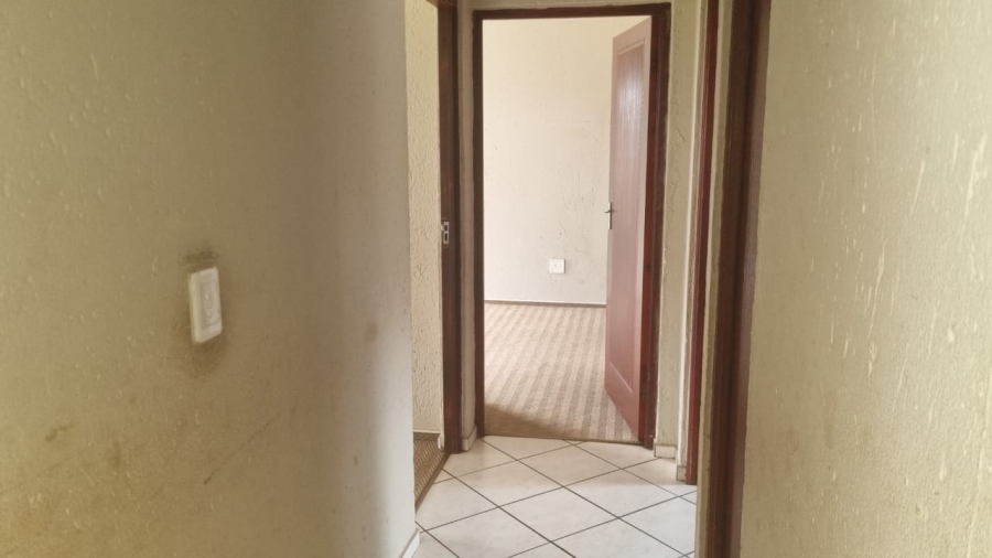 3 Bedroom Property for Sale in Roodepoort Gauteng
