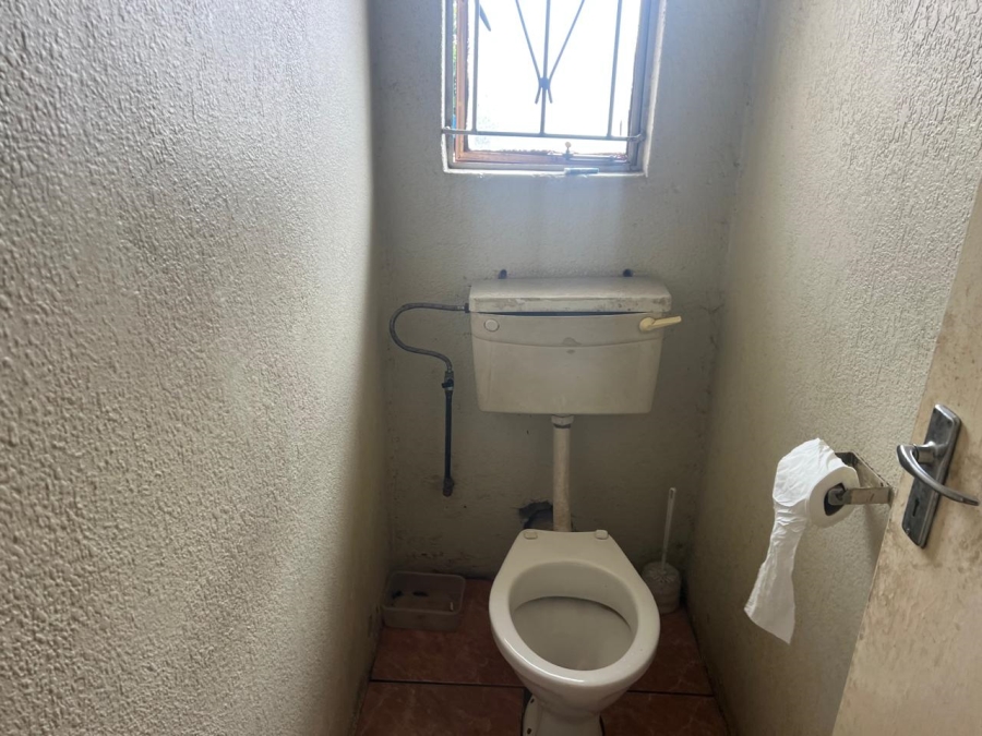 3 Bedroom Property for Sale in Roodekop Gauteng