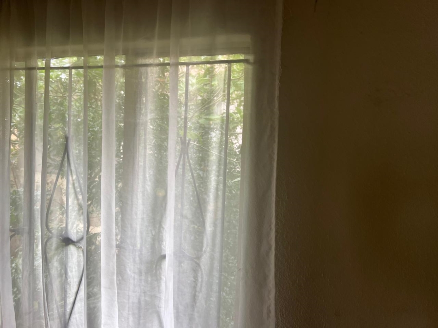 3 Bedroom Property for Sale in Roodekop Gauteng