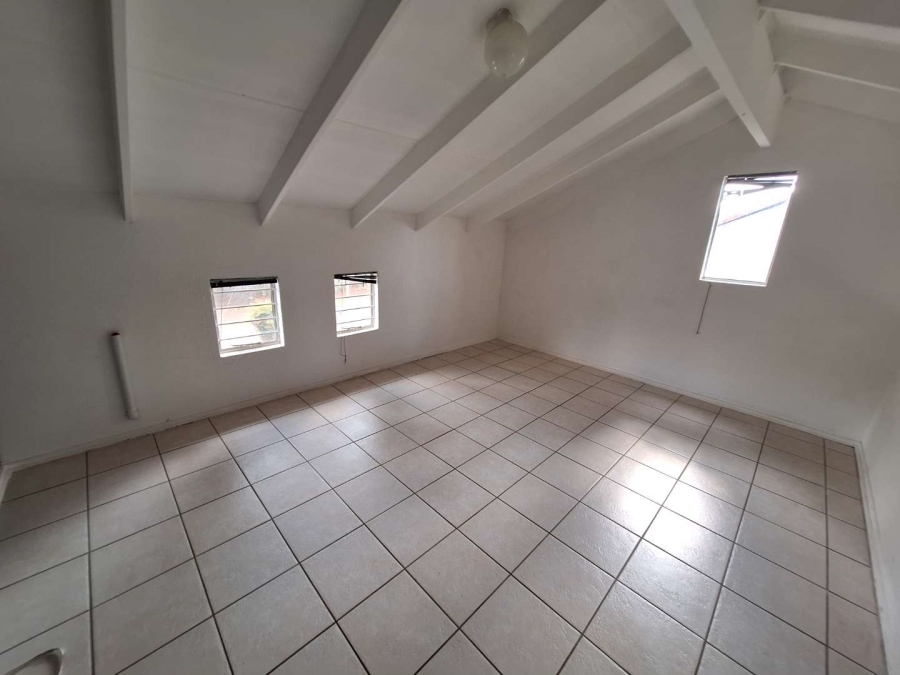 To Let 3 Bedroom Property for Rent in Weltevreden Park Gauteng