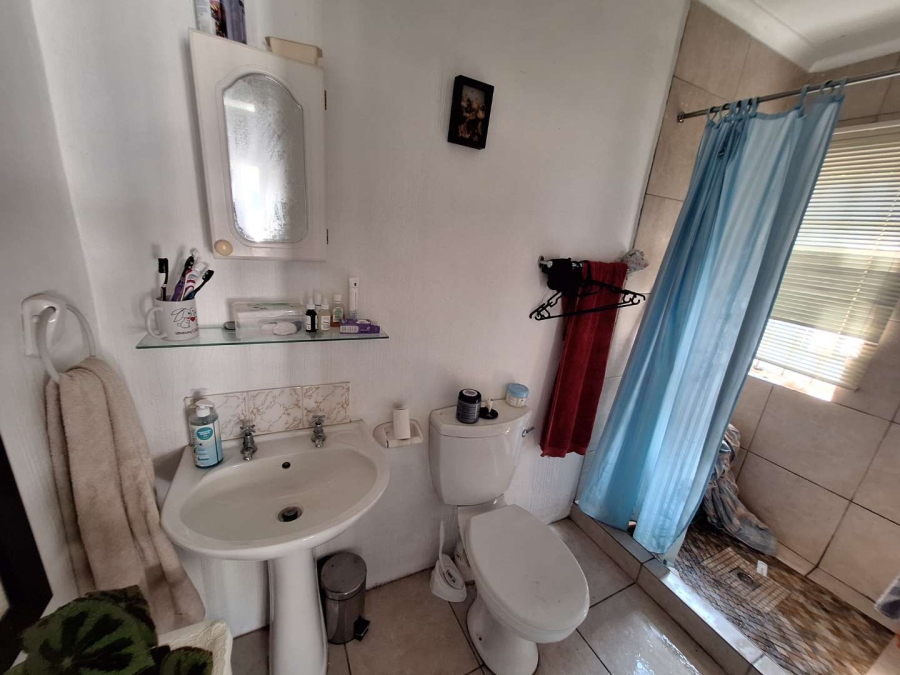 To Let 1 Bedroom Property for Rent in Bordeaux Gauteng