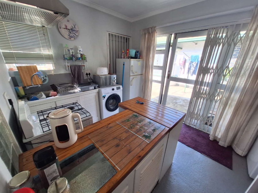 To Let 1 Bedroom Property for Rent in Bordeaux Gauteng