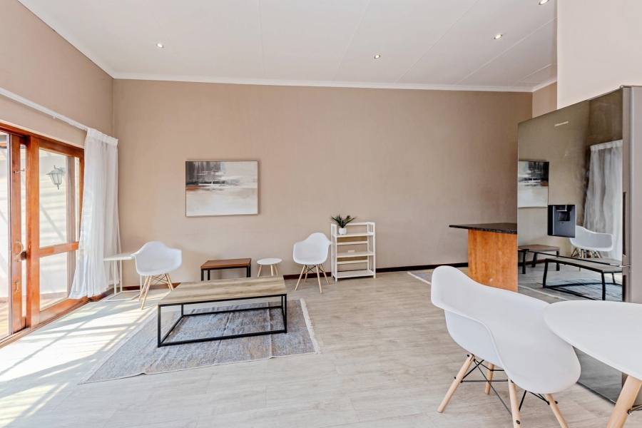 2 Bedroom Property for Sale in Paulshof Gauteng