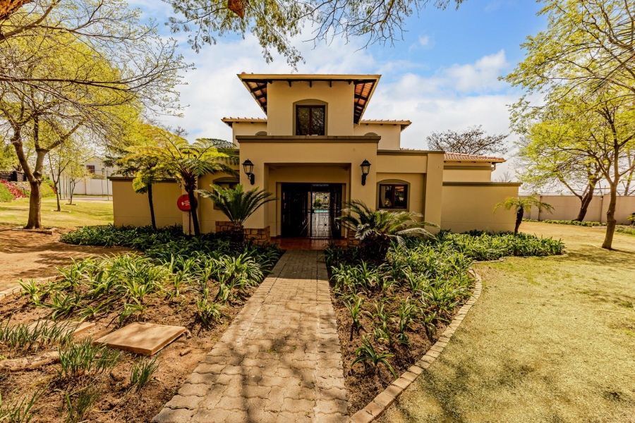 2 Bedroom Property for Sale in Paulshof Gauteng