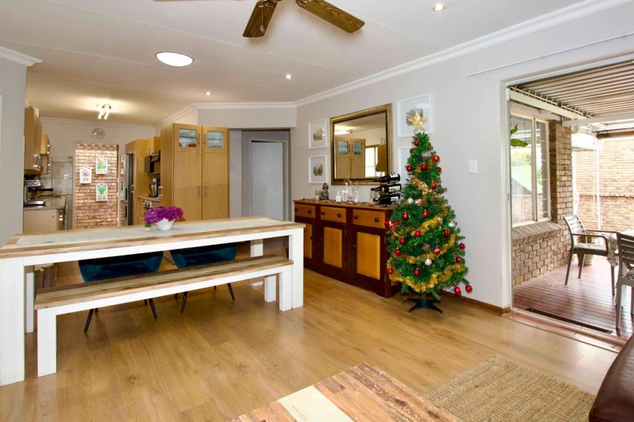 3 Bedroom Property for Sale in Highveld Gauteng