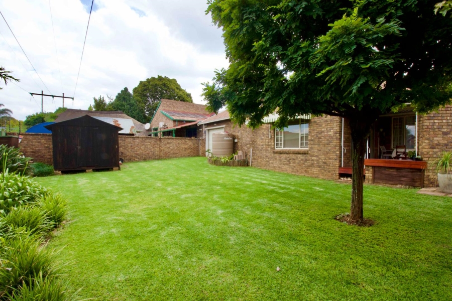 3 Bedroom Property for Sale in Highveld Gauteng
