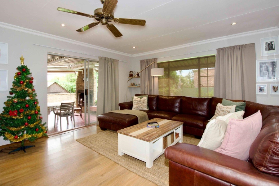 3 Bedroom Property for Sale in Highveld Gauteng