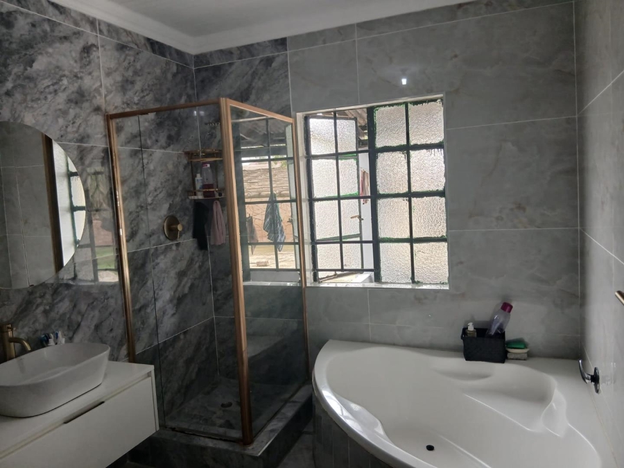 To Let 3 Bedroom Property for Rent in Brakpan Central Gauteng