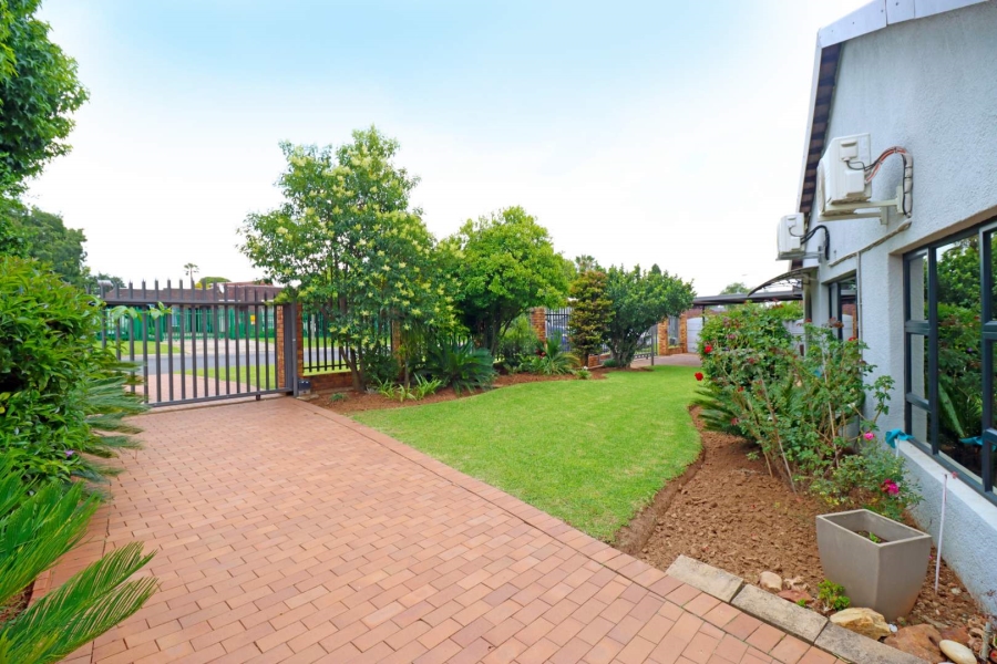 4 Bedroom Property for Sale in Atlasville Gauteng