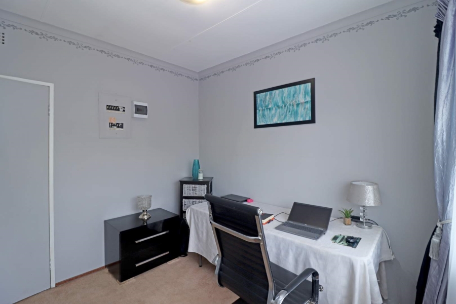 4 Bedroom Property for Sale in Atlasville Gauteng