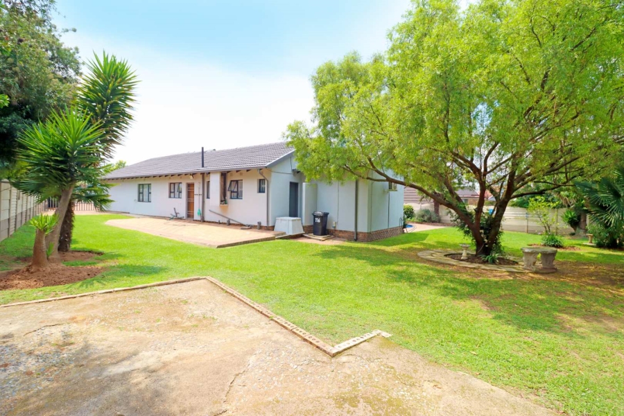 4 Bedroom Property for Sale in Atlasville Gauteng