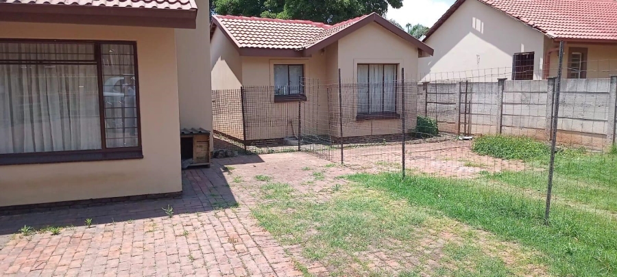 3 Bedroom Property for Sale in Jan Niemand Park Gauteng