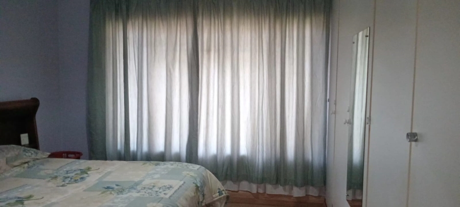 3 Bedroom Property for Sale in Jan Niemand Park Gauteng