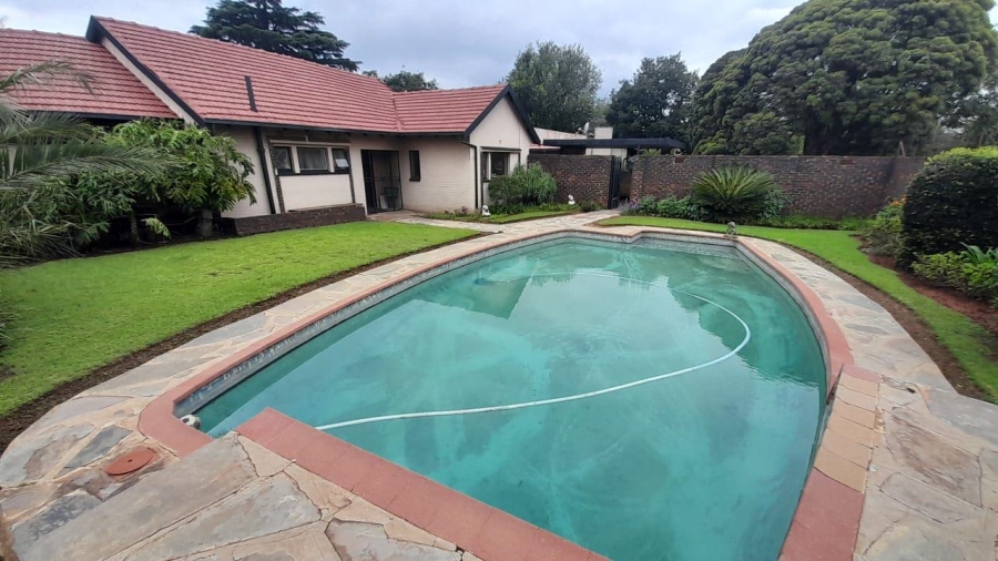 3 Bedroom Property for Sale in Edleen Gauteng