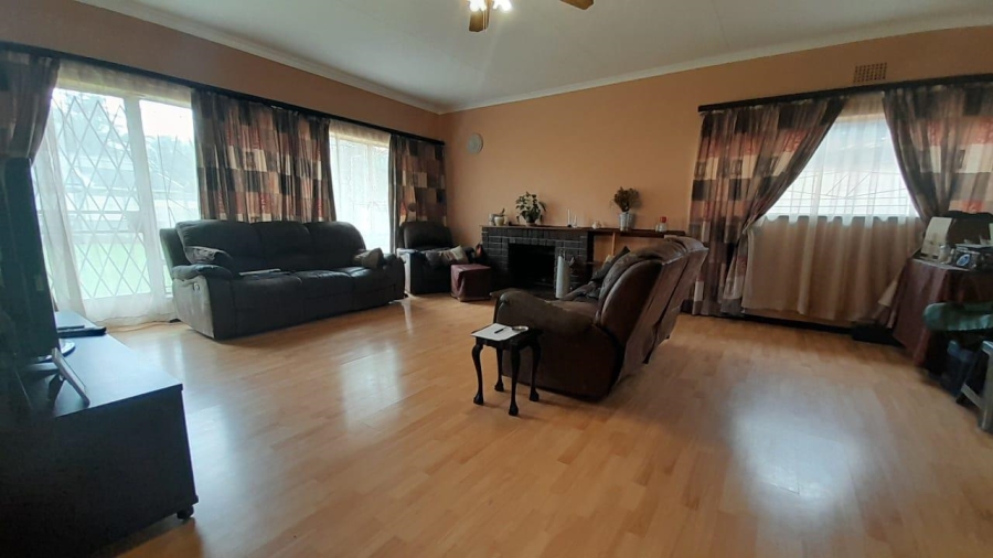 3 Bedroom Property for Sale in Edleen Gauteng