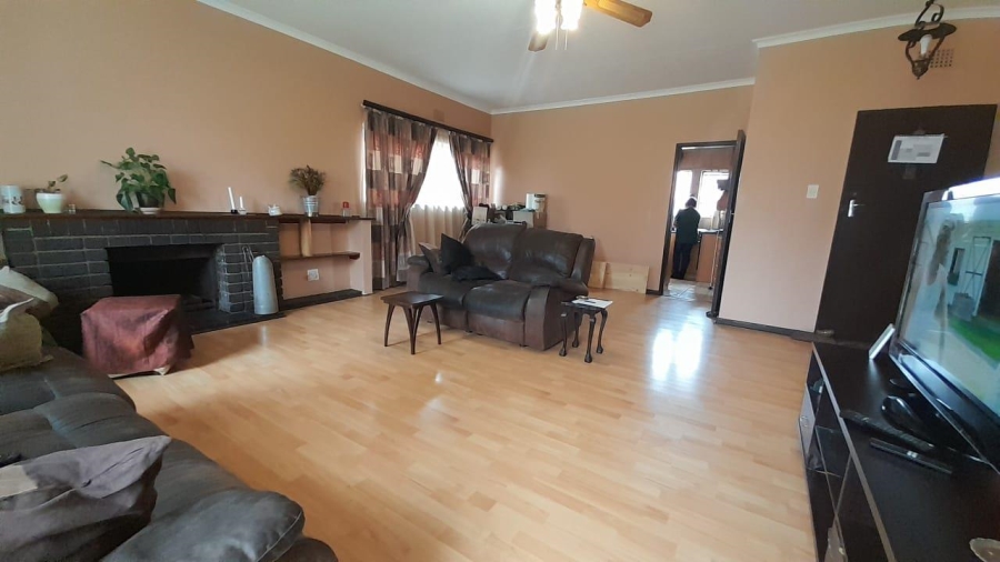 3 Bedroom Property for Sale in Edleen Gauteng