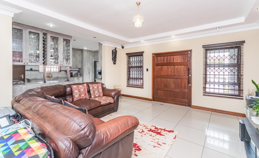 3 Bedroom Property for Sale in Protea Glen Gauteng