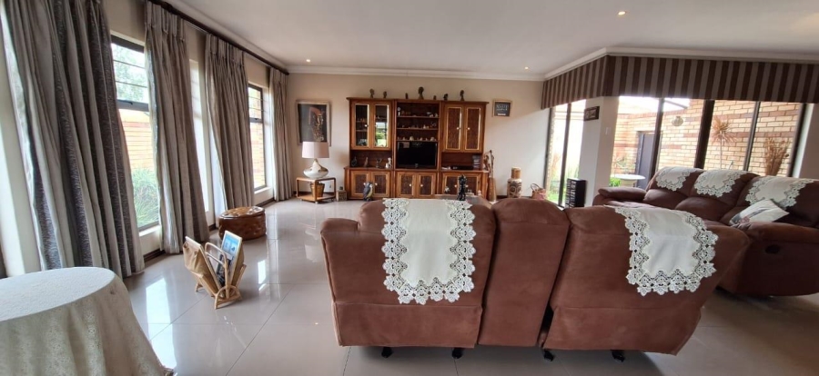 3 Bedroom Property for Sale in New Market Gauteng