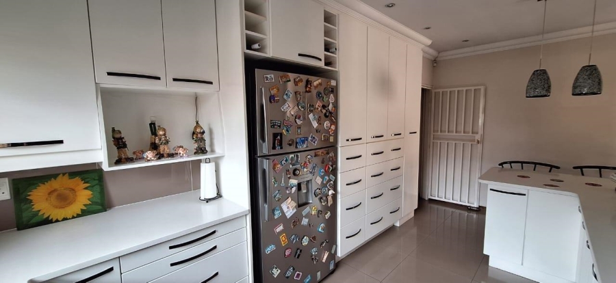 3 Bedroom Property for Sale in New Market Gauteng