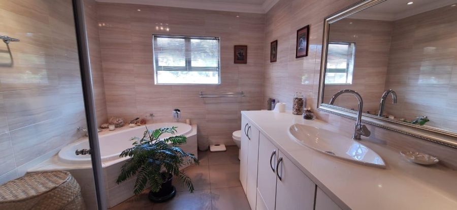 3 Bedroom Property for Sale in New Market Gauteng