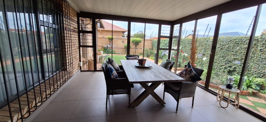 3 Bedroom Property for Sale in New Market Gauteng