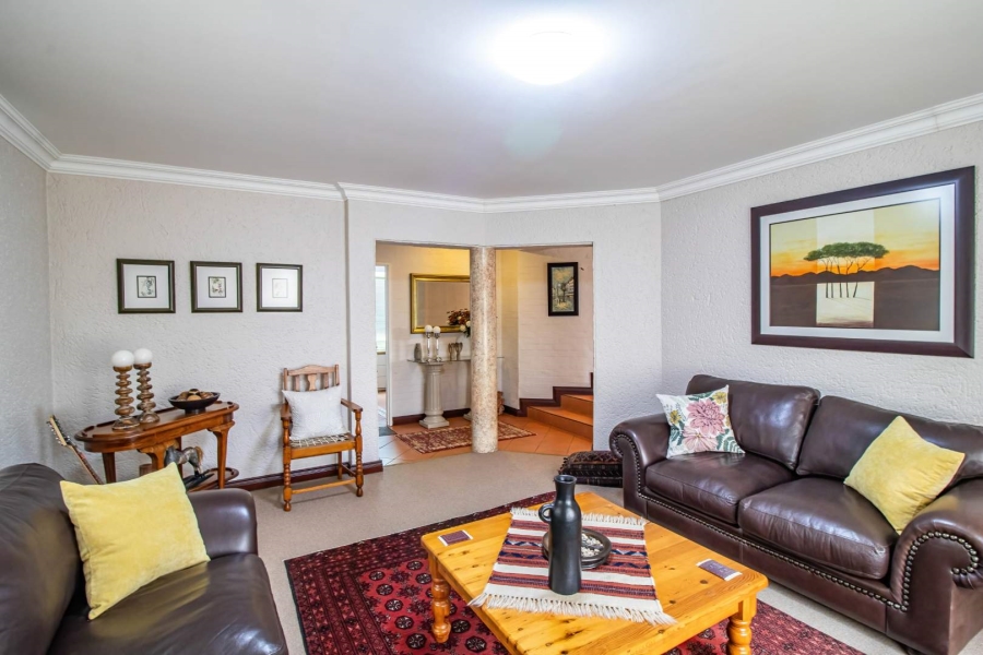 3 Bedroom Property for Sale in Glenvista Gauteng