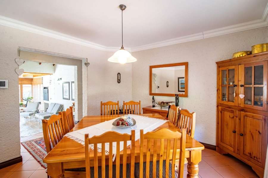 3 Bedroom Property for Sale in Glenvista Gauteng