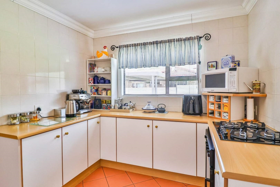 3 Bedroom Property for Sale in Glenvista Gauteng