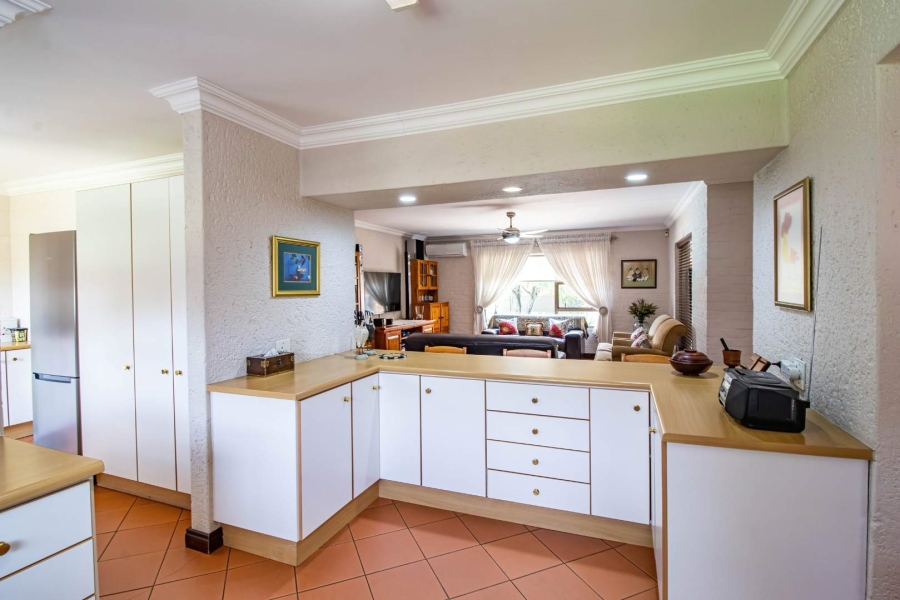 3 Bedroom Property for Sale in Glenvista Gauteng