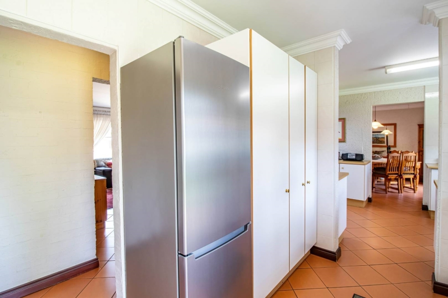 3 Bedroom Property for Sale in Glenvista Gauteng