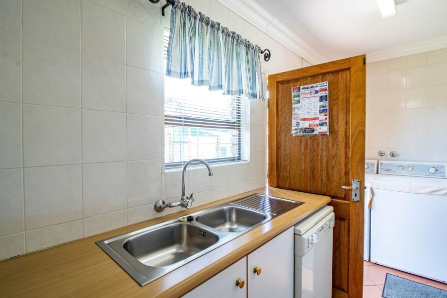 3 Bedroom Property for Sale in Glenvista Gauteng