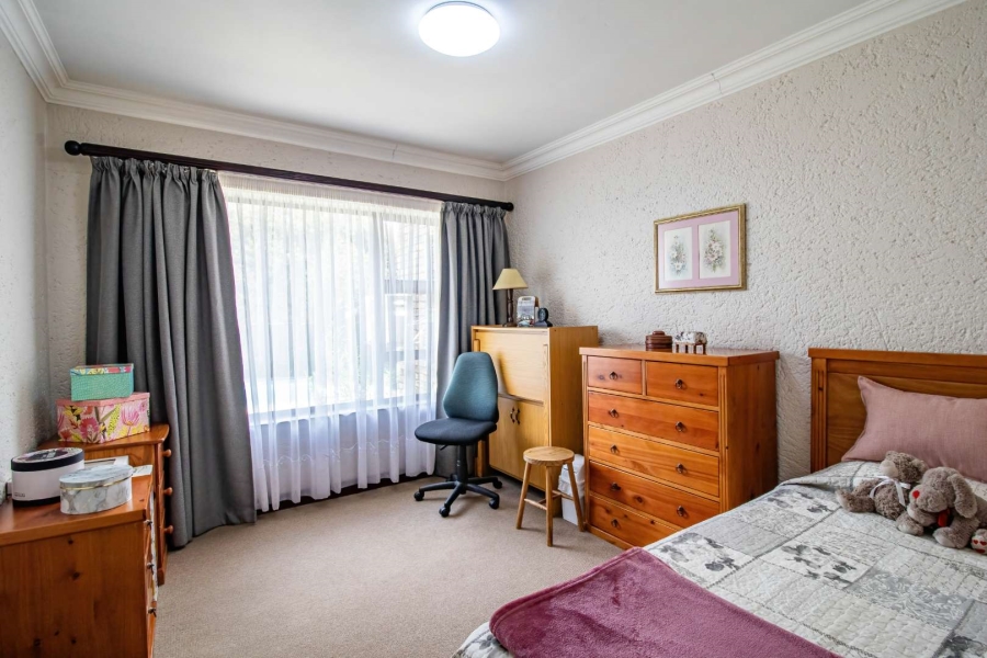 3 Bedroom Property for Sale in Glenvista Gauteng