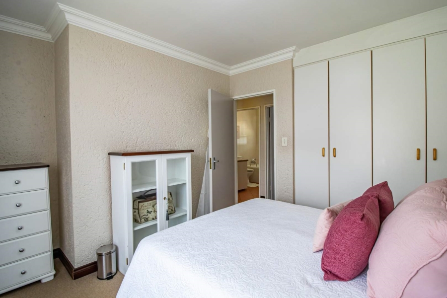 3 Bedroom Property for Sale in Glenvista Gauteng