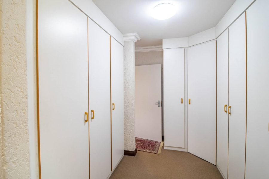 3 Bedroom Property for Sale in Glenvista Gauteng