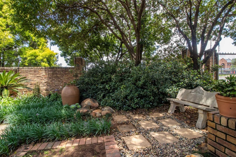 3 Bedroom Property for Sale in Glenvista Gauteng