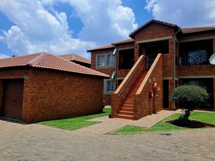 2 Bedroom Property for Sale in Meyersdal Gauteng