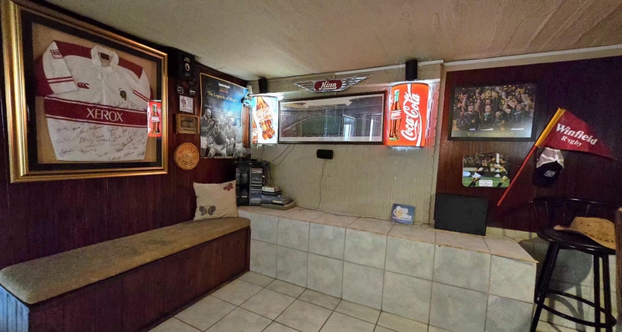 4 Bedroom Property for Sale in South Crest Gauteng