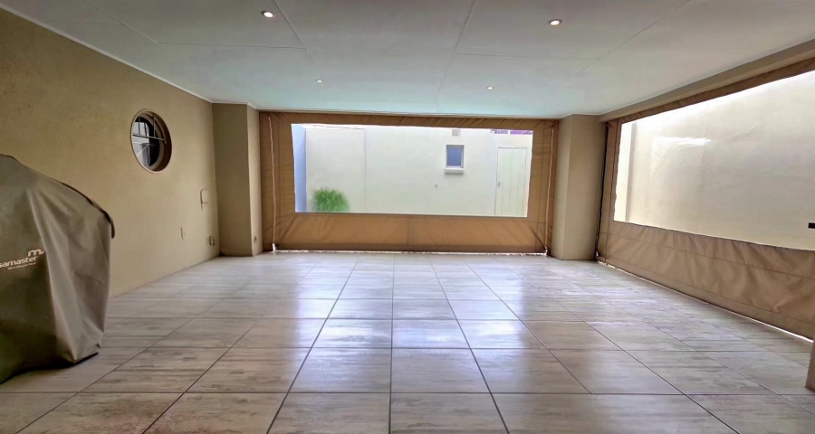 4 Bedroom Property for Sale in South Crest Gauteng