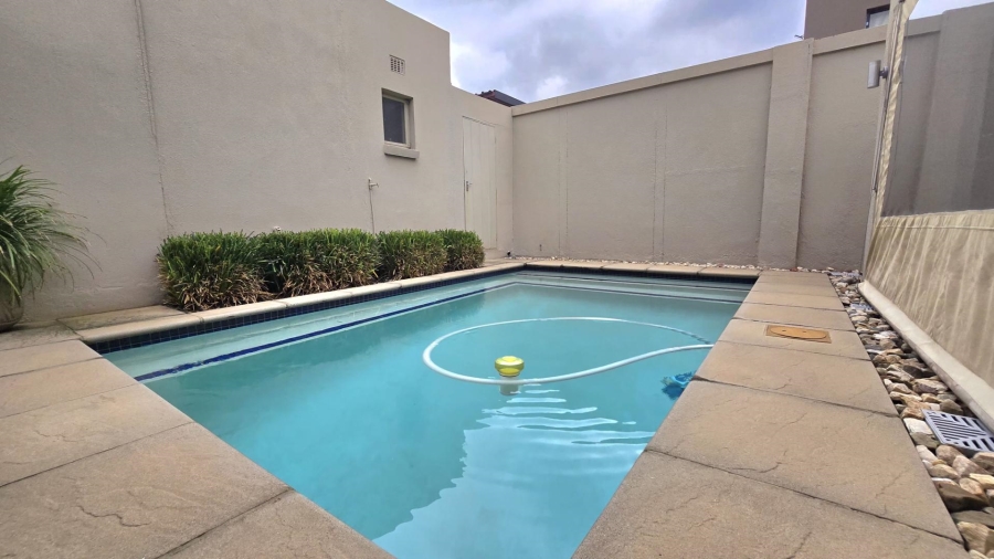 4 Bedroom Property for Sale in South Crest Gauteng