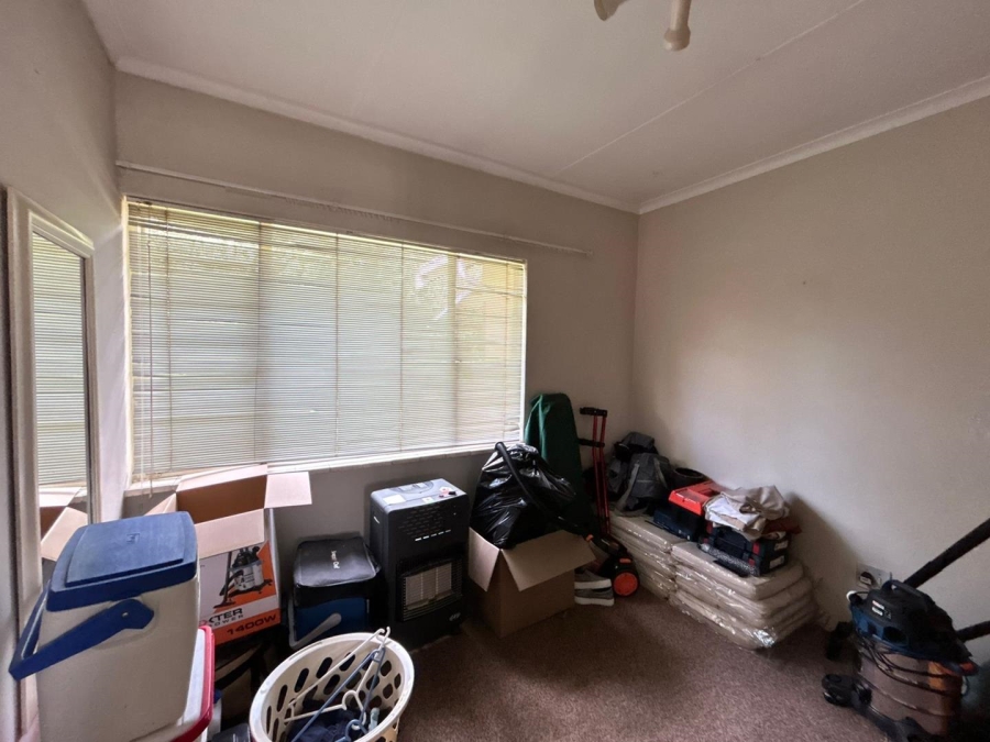 4 Bedroom Property for Sale in Beyerspark Gauteng