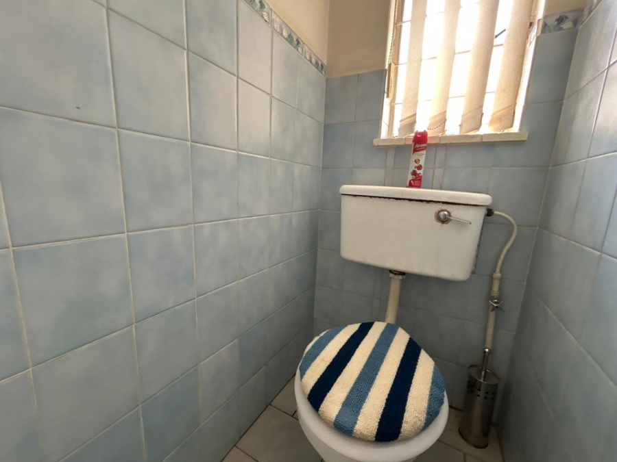 4 Bedroom Property for Sale in Beyerspark Gauteng