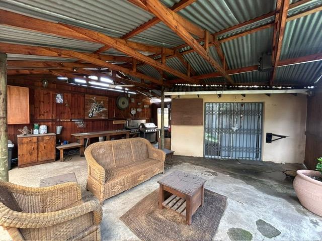 4 Bedroom Property for Sale in Beyerspark Gauteng