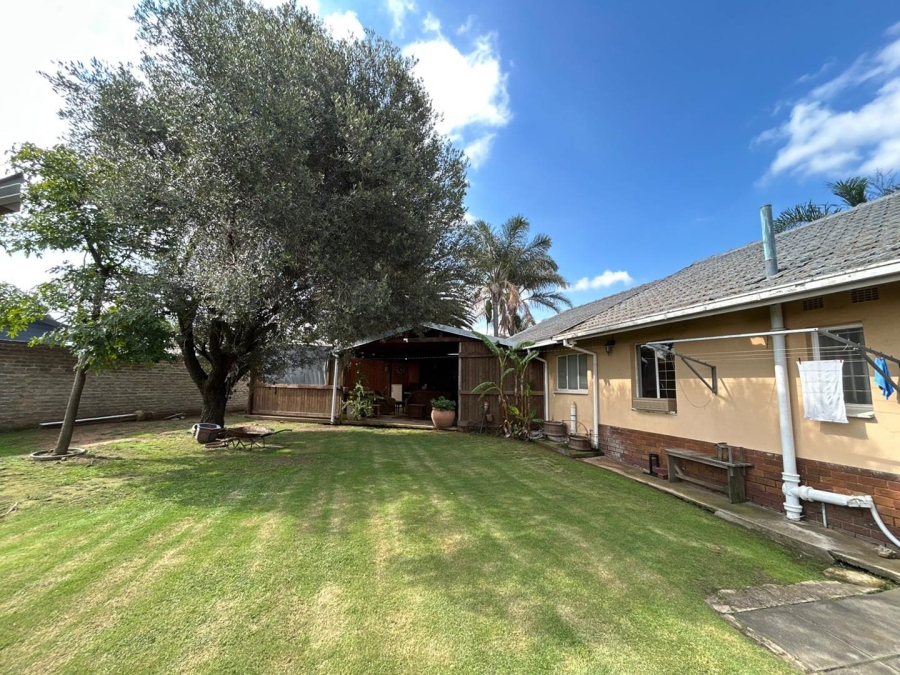 4 Bedroom Property for Sale in Beyerspark Gauteng